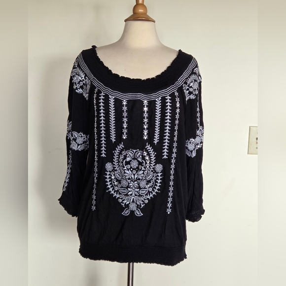 INC International Concepts Tops - INC Intn'l Concepts Black and White Peasant Blouse With Sequin Details, XL